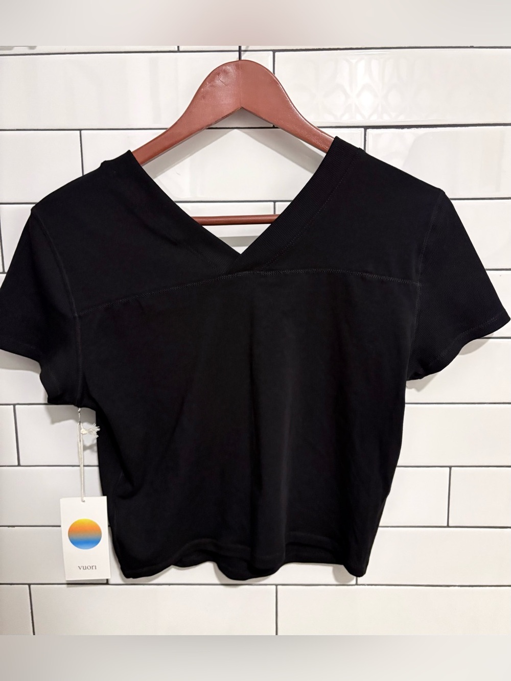 New Vuori Short Sleeve Tuvalu Double V Neck M - Picture 9 of 11